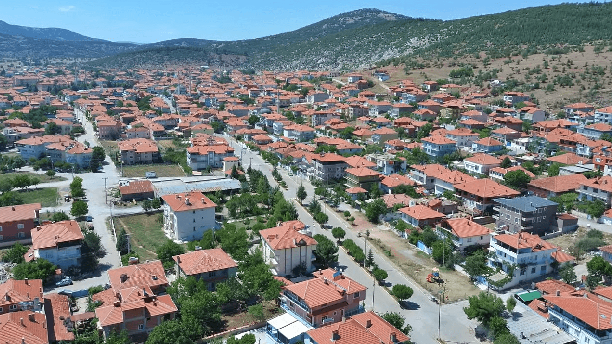 Köşeyi dönmek isteyen bu 5 yerden arsa alıyor: Metrekaresi bir kahve parasına