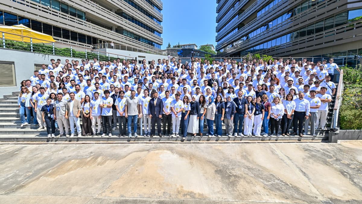 Turkcell'in genç yetenek programı GNÇYTNK 2026 tamamlandı: 252 genç kariyerine ilk adımı attı