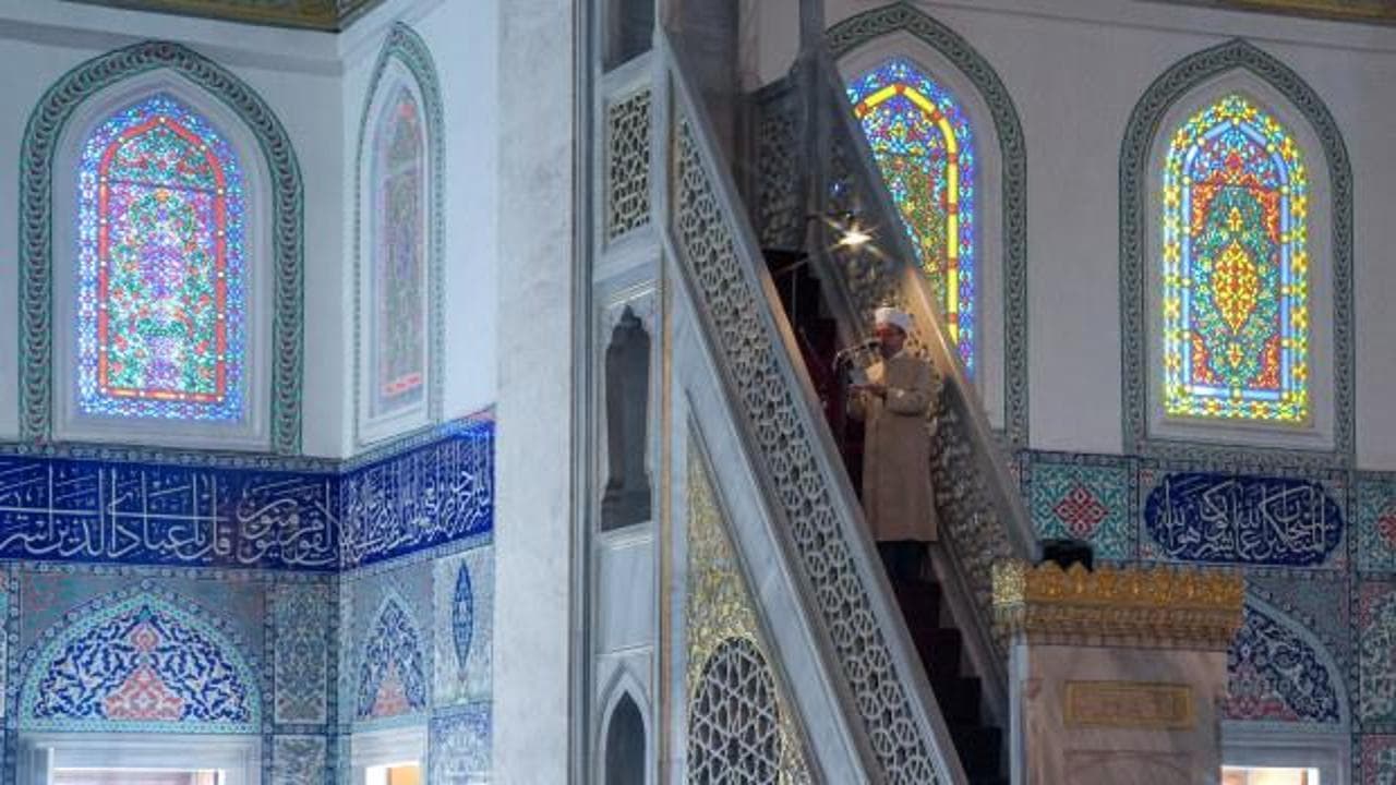 Diyanet'in cuma hutbesinde 'kardeşlik' vurgusu: İstikbal kardeşliğimize bağlı