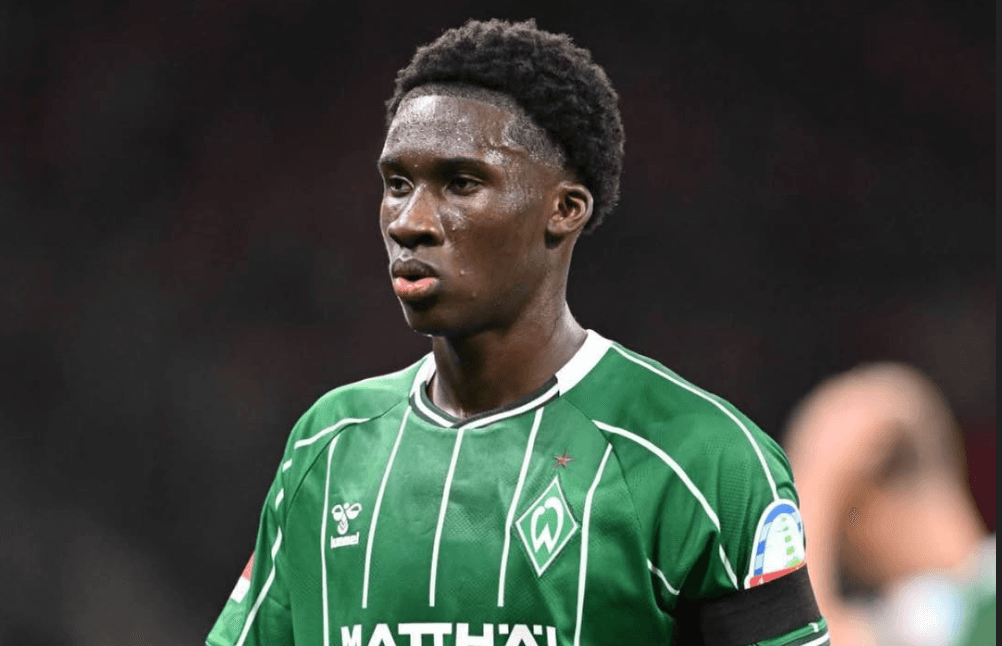 Galatasaray'ın transfer listesindeki genç yetenek evinde sürprizle karşılaştı