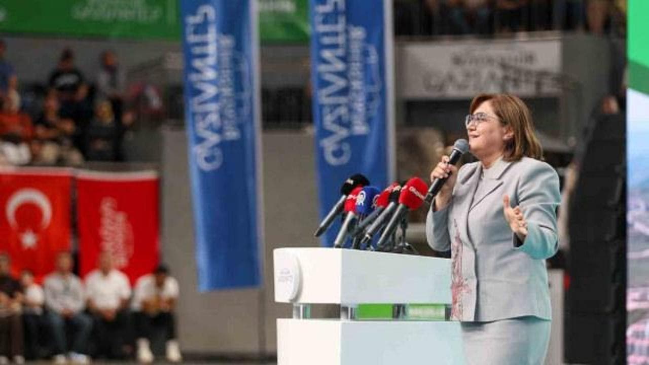 Gaziantep'te dev konut hamlesi: Binlerce aile yeni evlerine kavuştu
