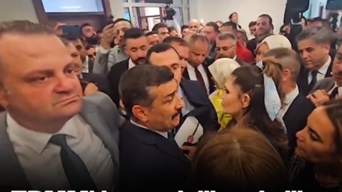 TBMM'de Yaşanan Gerginlik İzdihama Dönüştü: Milletvekilleri Ezilme Tehlikesi Atlattı
