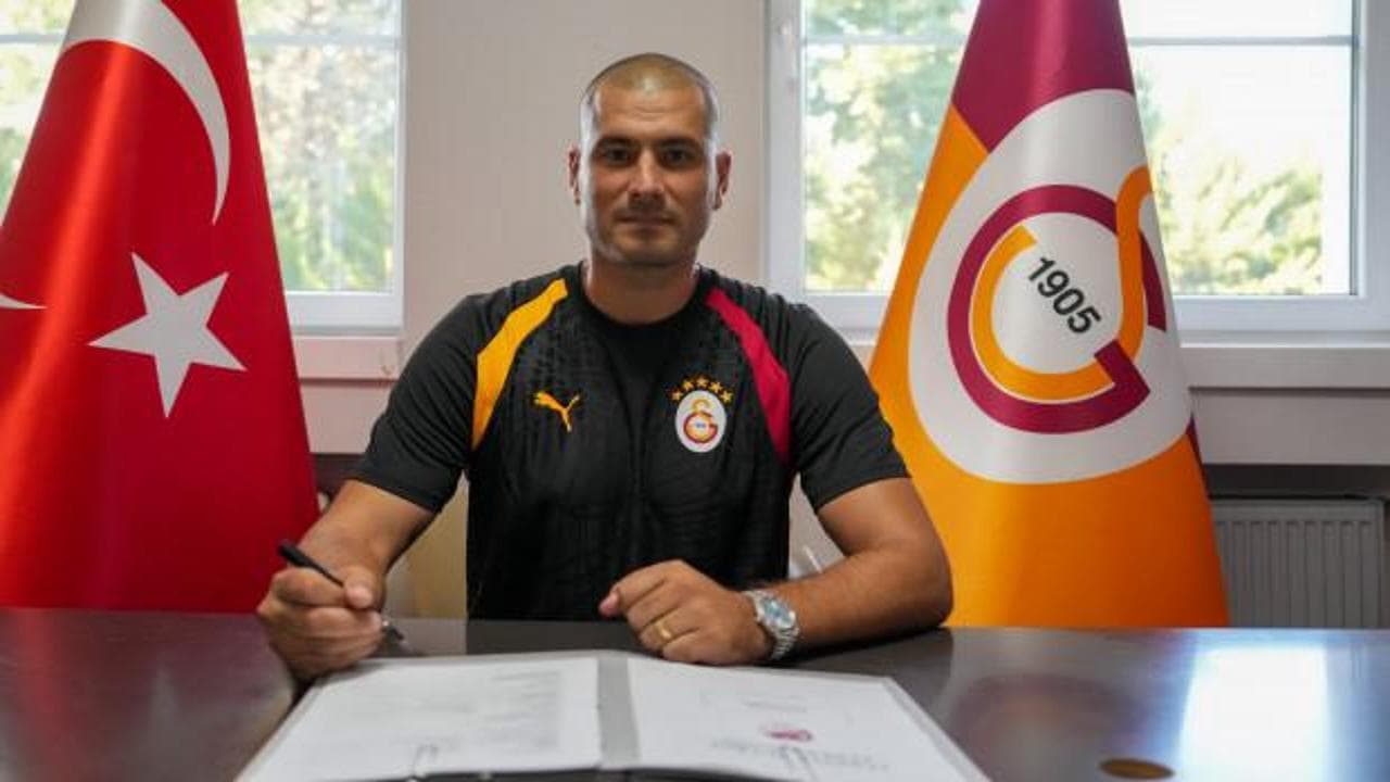 Eren Derdiyok, 10 yıl aradan sonra Galatasaray'a geri döndü