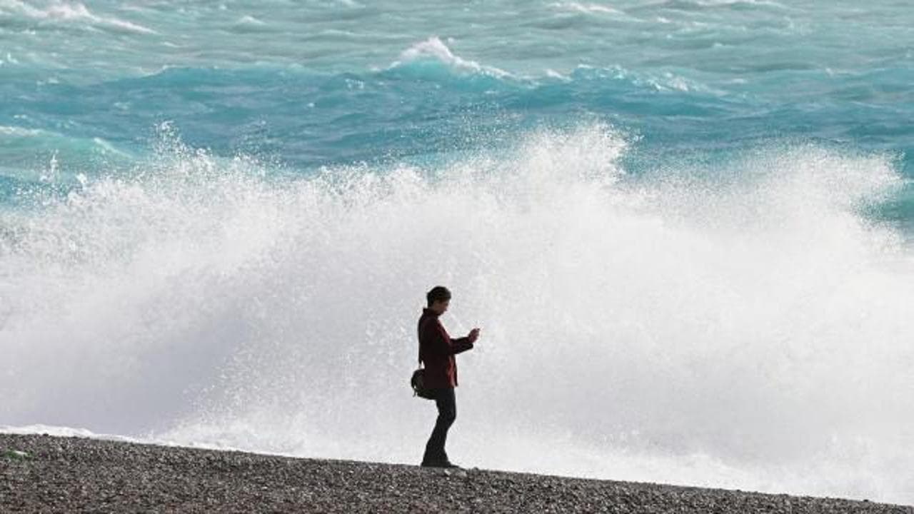 İstanbul'da Karadeniz kıyılarına denize giriş yasağı getirildi