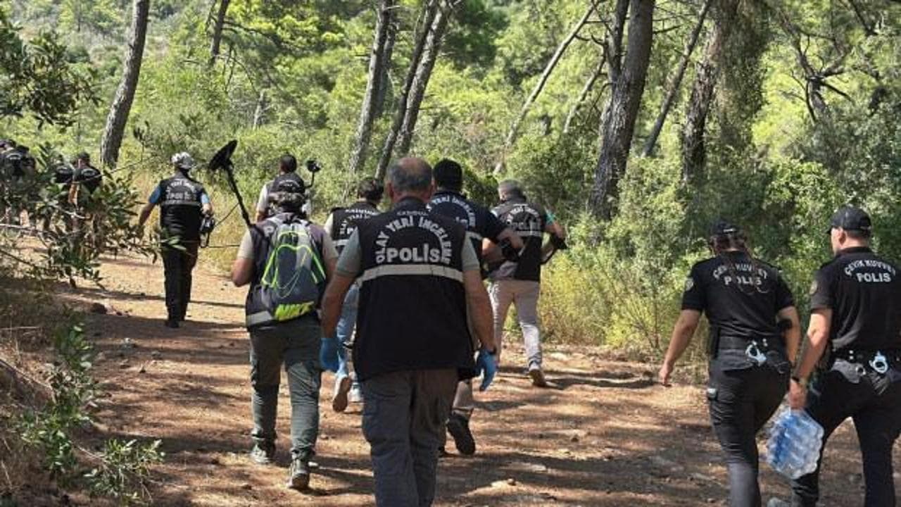 FETÖ şüphelisinin gösterdiği yerlerde silah bulunamadı: 2 konserve kutusu çıktı