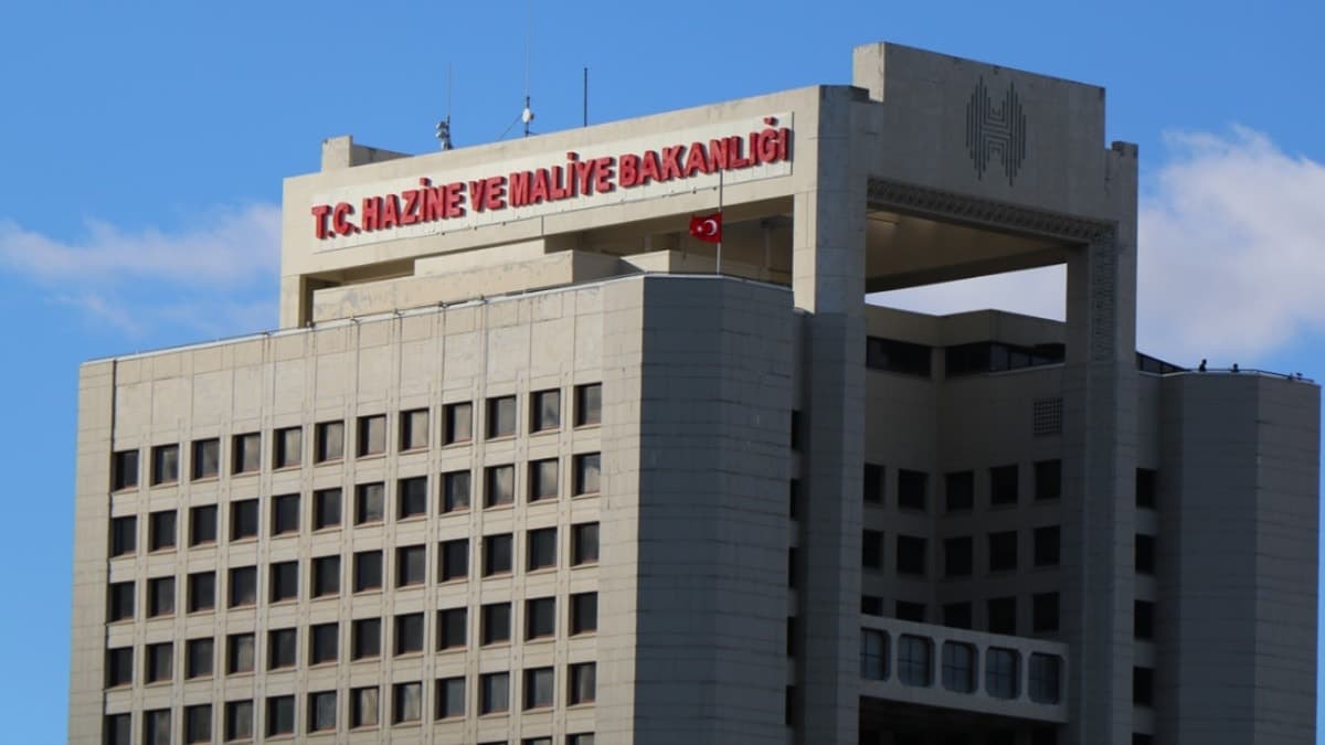 Kulübün kasası faiz ve borç sarmalına gidiyor