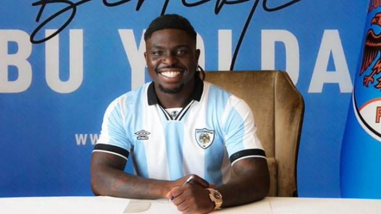 Fenerbahçe'nin sağ beki Ebosele, Erzurumspor'a kiralandı