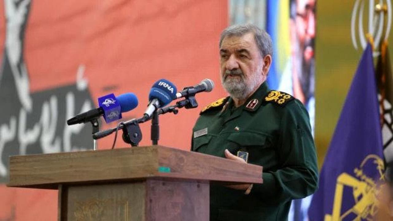 Tahran'dan kritik görev değişimi: 8 yıllık savaş tecrübeli komutan Ulusal Güvenlik Konseyi'nin yeni sekreteri oldu