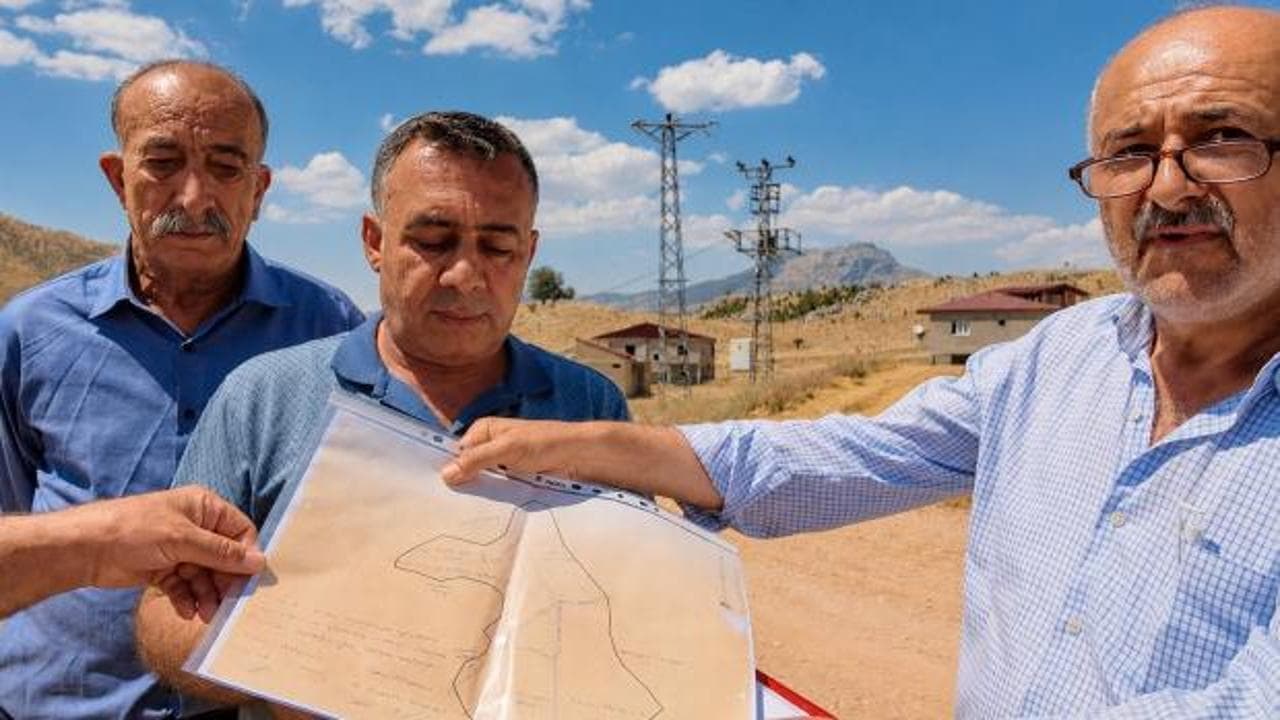 Bir köyü başka bir şehre bağlamışlardı! Köy sakinleri kararın bozulmasını istiyor