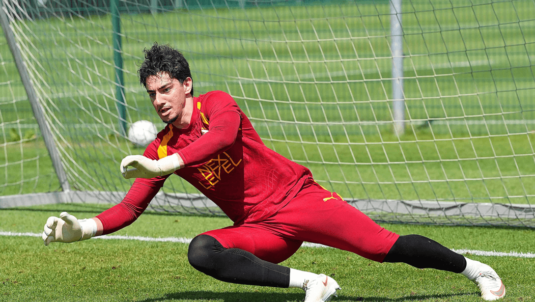 Galatasaray'da kaleci kadrosu şekilleniyor: Jankat Yılmaz sürprizi