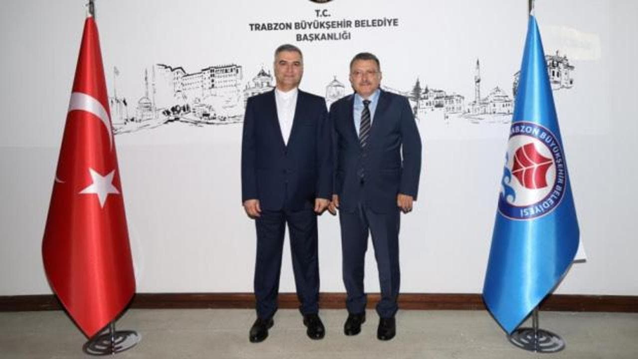 İran'ın yeni Trabzon Başkonsolosu Khosravi göreve başladı