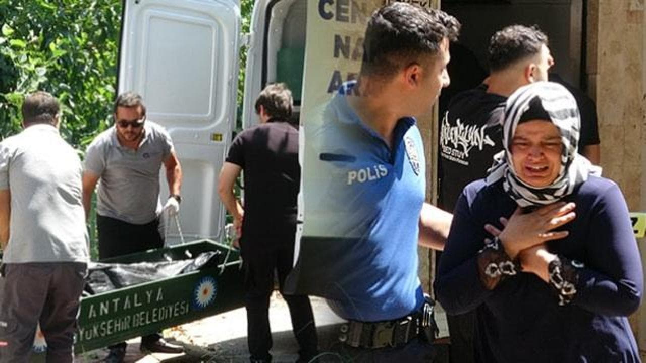 Antalya'da cami lavabosunda acı son: Sabah namazına giden adam hayatını kaybetti