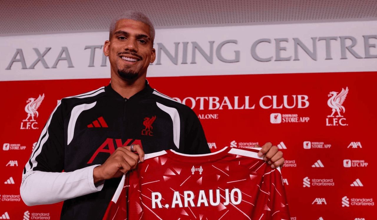 Liverpool, Brezilyalı Araujo'yu kiralık olarak kadrosuna kattı