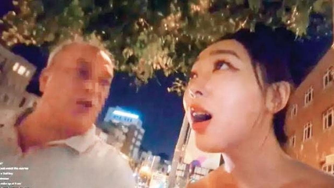 Taksim'de Güney Koreli fenomeni taciz eden şüpheli kıskıvrak yakalandı