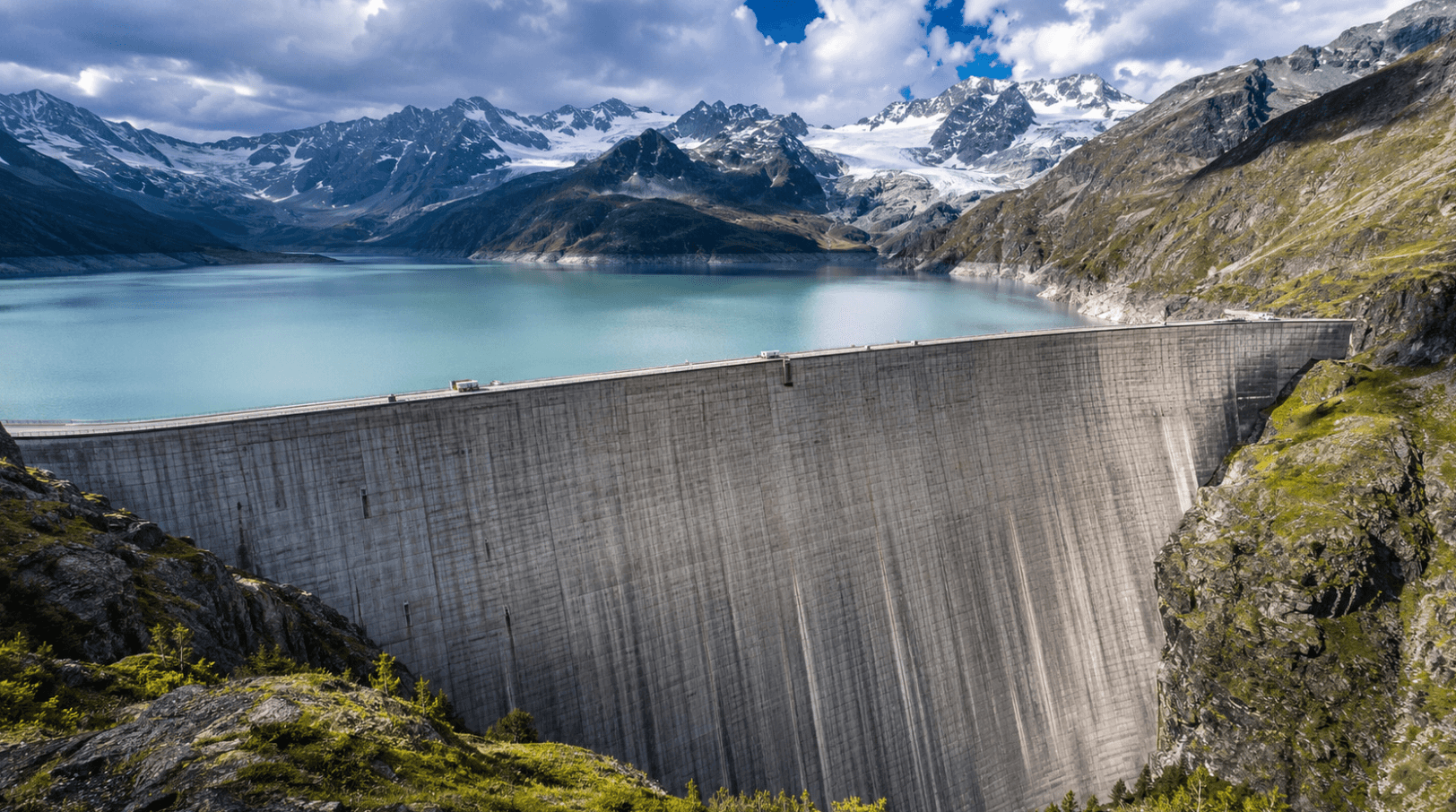 285 Metre Yüksekliğindeki Dev Baraj: 400 Milyar Litre Su Depoluyor