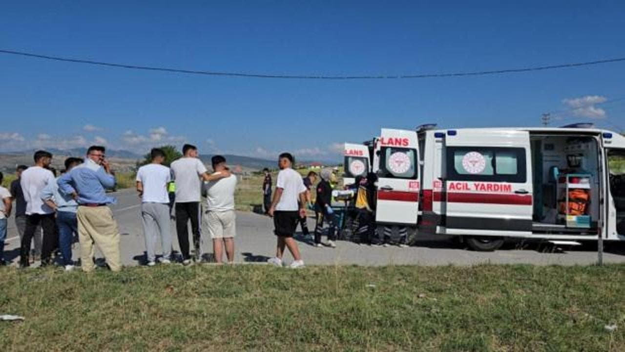 Samsun'da motosiklet kazası: 3 kişi yaralandı