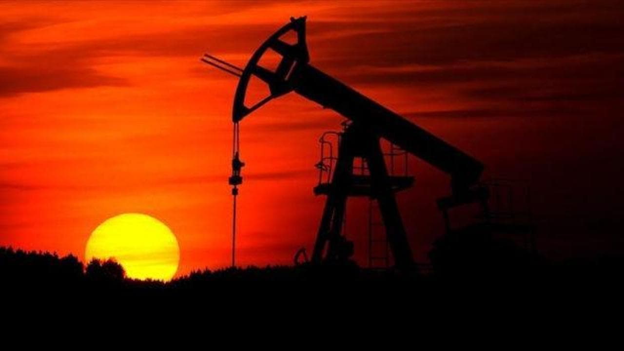 ABD'nin ticari ham petrol stoklarında sert yükseliş: 17,4 milyon varil artış