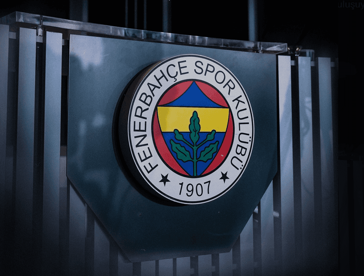 Fenerbahçe'de ayrılık resmiyet kazandı: Yıldız isimle yollar ayrıldı