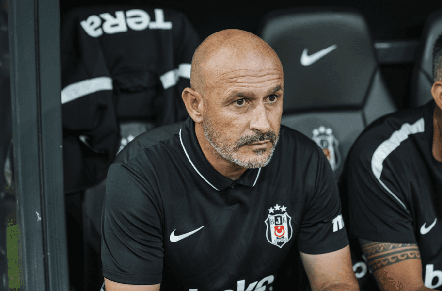 Vincenzo Italiano'dan Vlahovic övgüsü: 'Diğer oyuncuları yukarı çekecek'