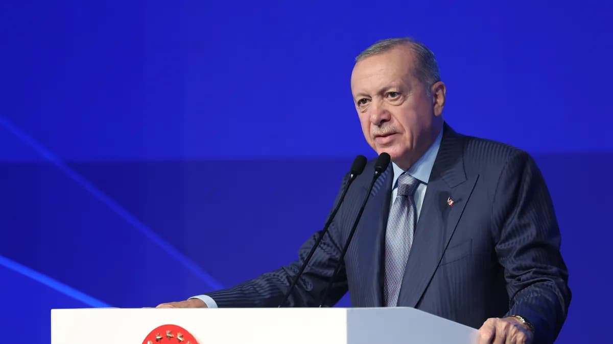 Cumhurbaşkanı Erdoğan'dan AK Parti'nin 25. yılı için uluslararası makale: 'Türkiye kendi iradesiyle yol çizen bir ülke oldu'