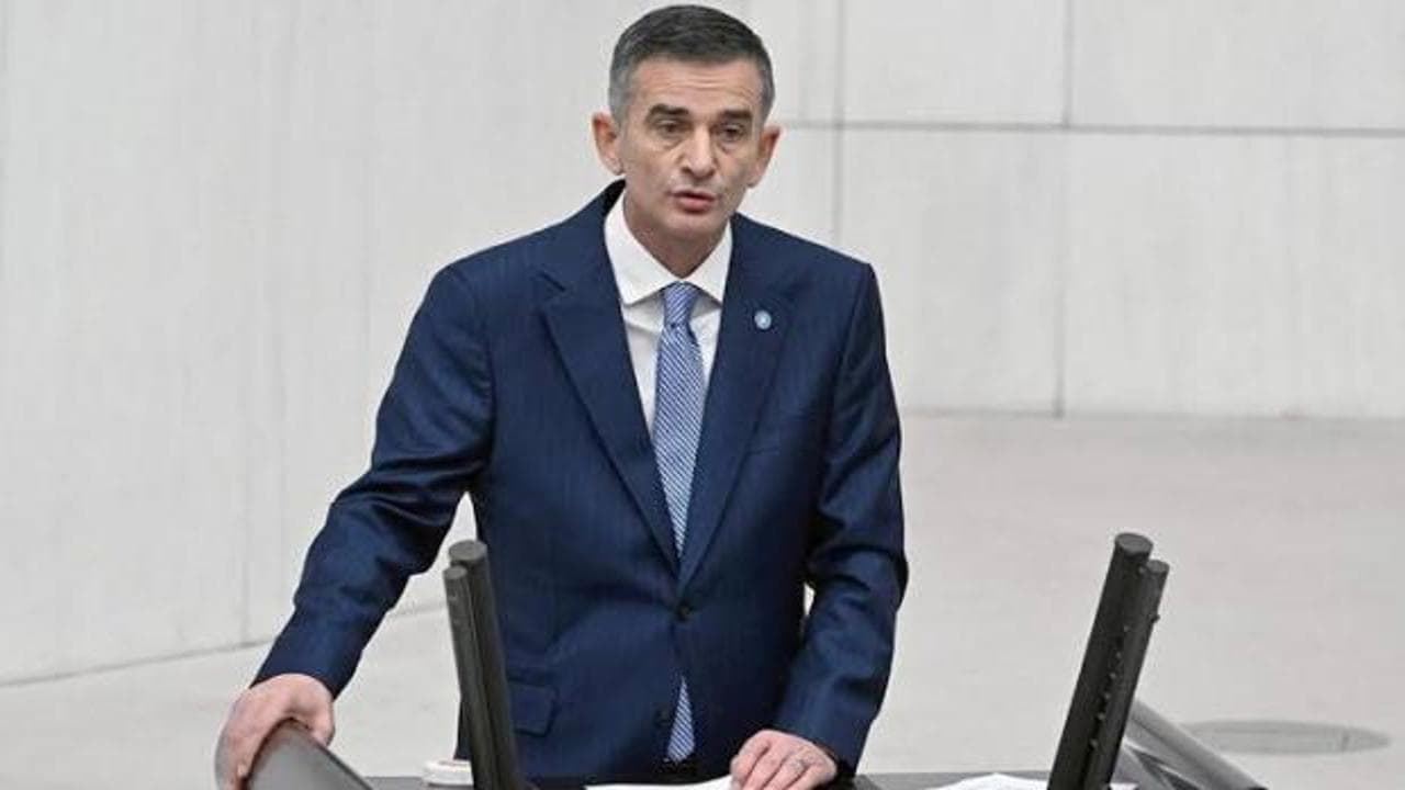 Bağımsız Milletvekili Dikbayır'dan 'parti' iddialarına yanıt: Kimin dost kimin düşman olduğunu daha açık görüyorum