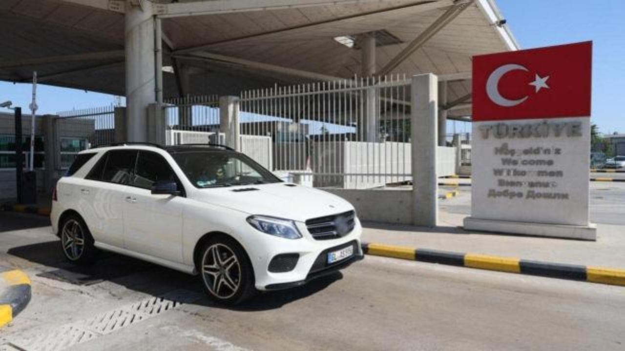 Yurt dışından getirilen araçlara yeni düzenleme: Emeklilik belgesi ve kullanım şartları değişti