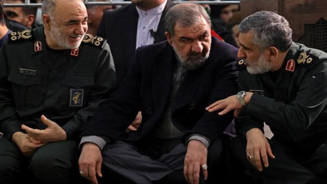 İran’dan uzun savaş hazırlığı: Düşmana karşı güçlü taarruz!