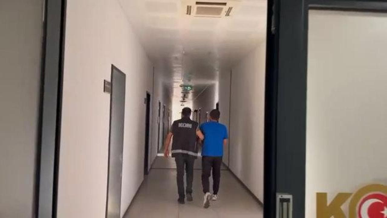 Fenerbahçe otobüsüne silahlı saldırı dosyasında yeni gelişme: 4 şüpheli tutuklama talebiyle mahkemeye sevk edildi