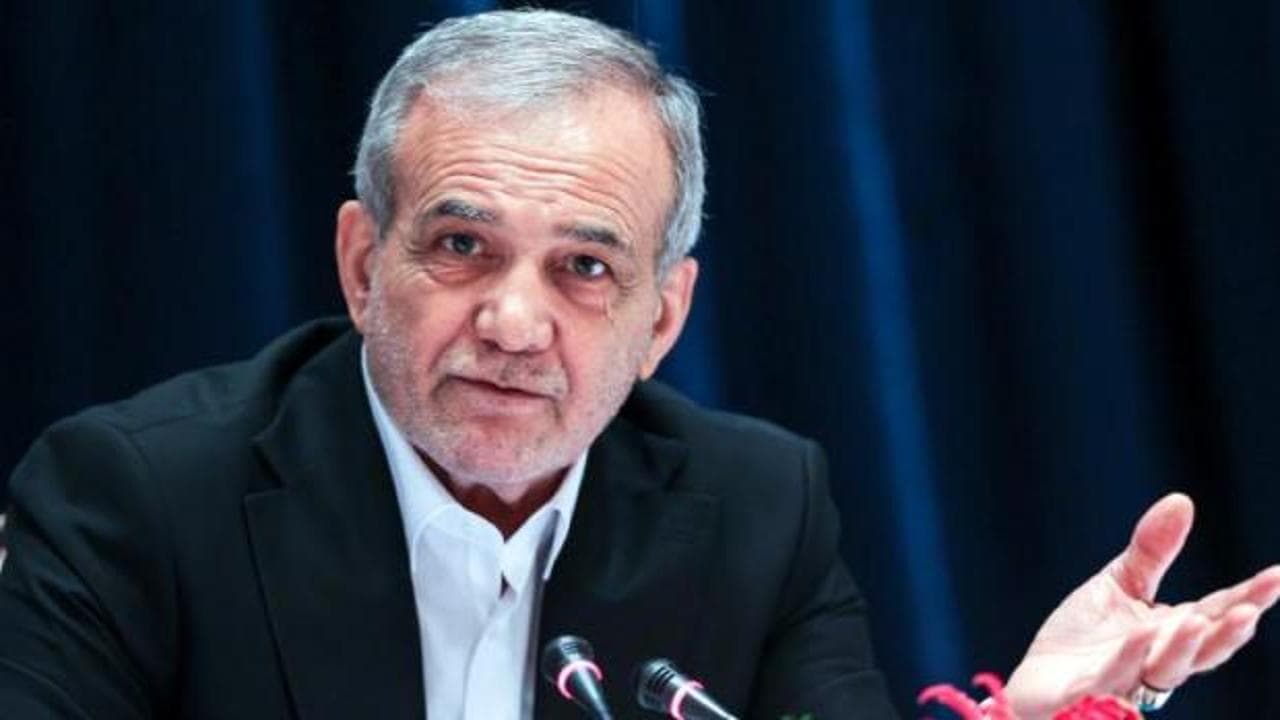 Pezeşkiyan'dan ağır itiraf: İran ekonomisi çöküşün eşiğinde