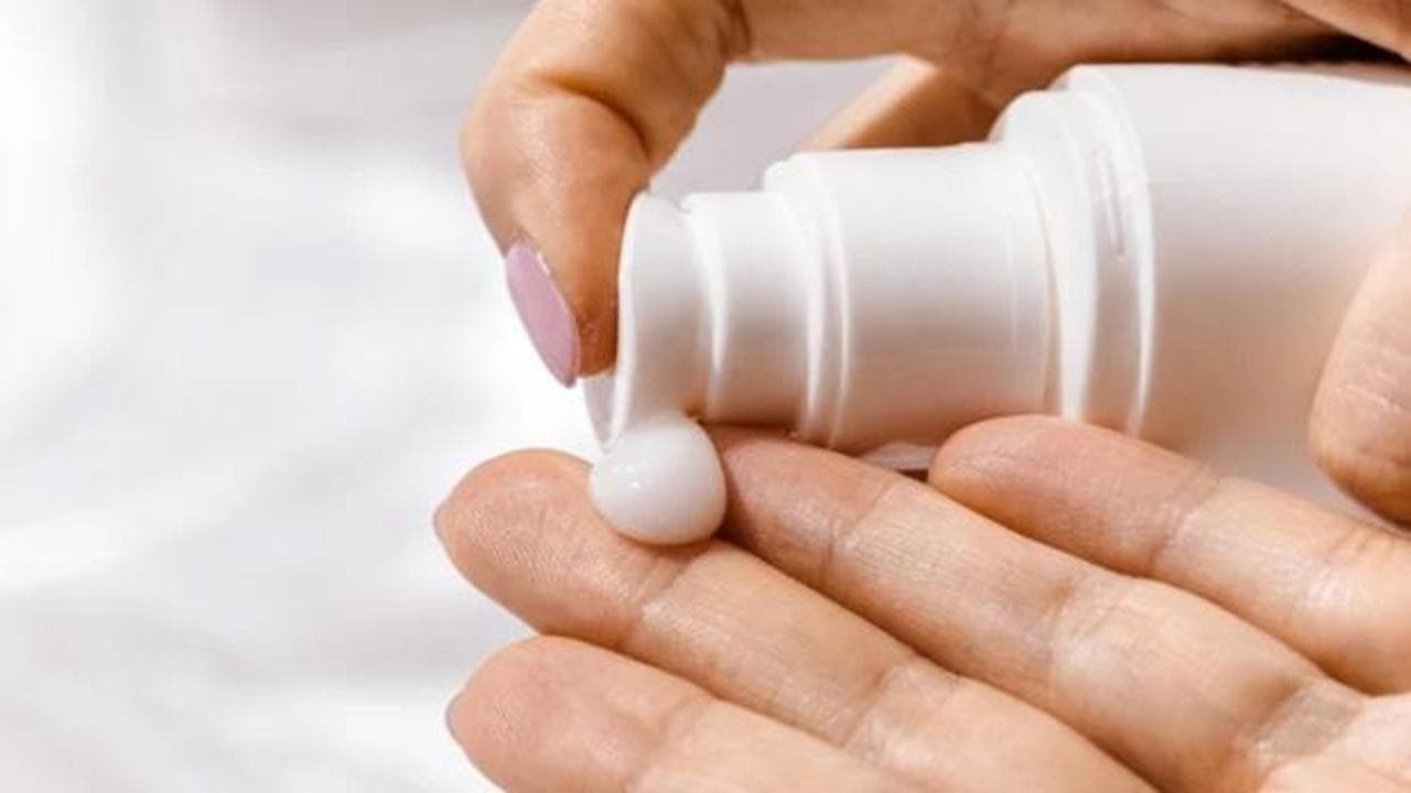 Uzmanı uyardı: Bu kozmetik ürünler kanser riskini artırabilir