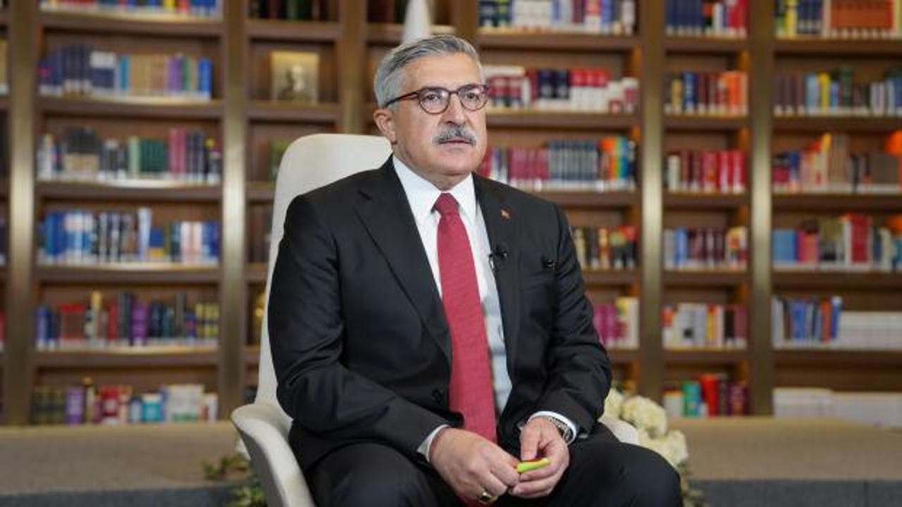 Yayman'dan 25. yıl değerlendirmesi: AK Parti 2053'ü planlarken muhalefet koltuk peşinde