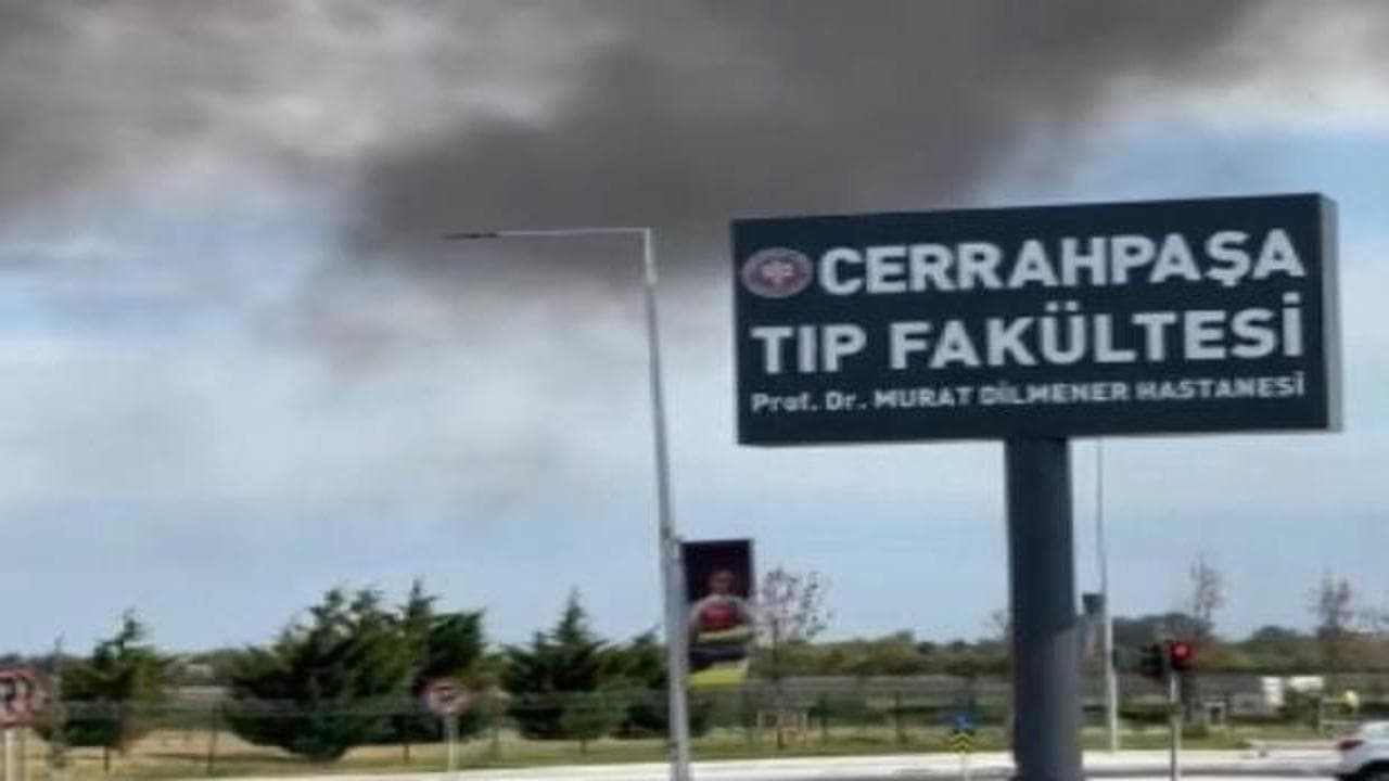 Cerrahpaşa Hastanesi'nin bahçesinde korkutan yangın