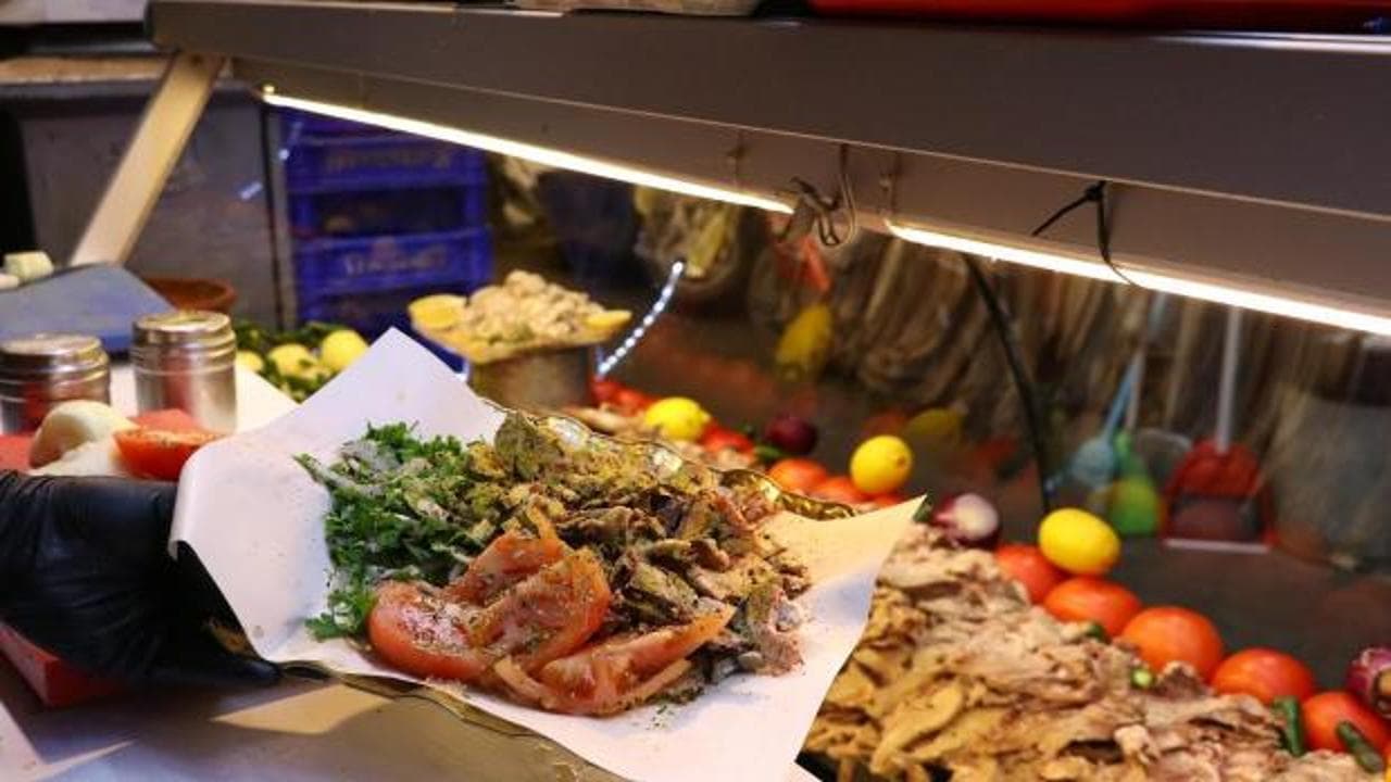 Dünyanın en kötü 100 sokak lezzeti listesinde Türkiye'den bir yemek 33. sırada yer aldı