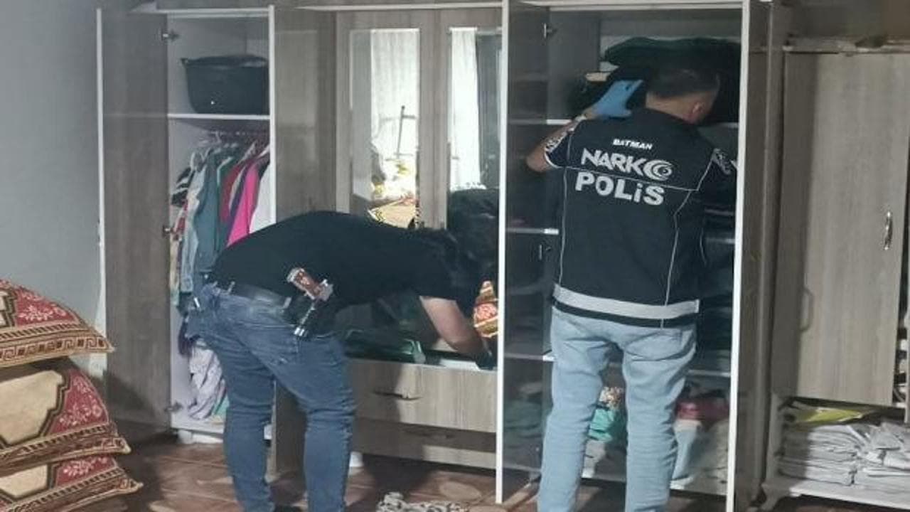 Batman'da uyuşturucu operasyonu: 5 şüpheli tutuklandı