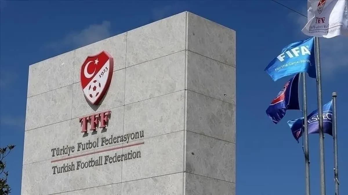 Fenerbahçe, Beşiktaş ve Trabzonspor'dan TFF'ye erteleme talebi: Süper Lig 2. hafta maçları askıda