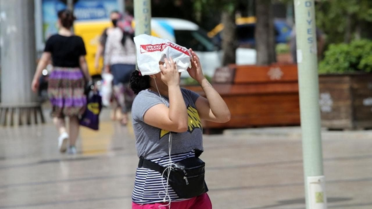 Basra üzerinden Türkiye'ye sıcak hava dalgası geliyor: Sıcaklıklar 36 dereceye çıkacak