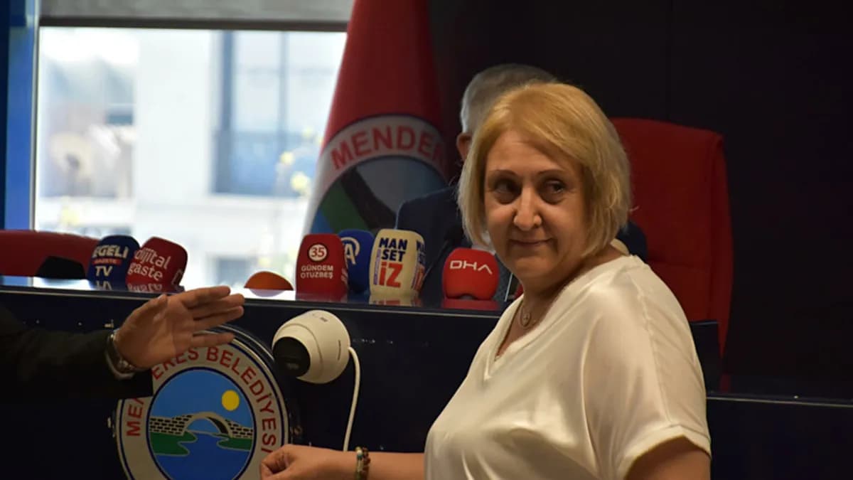 Menderes Belediyesi'nde başkanvekilliği seçimi: AK Parti adayı Asuman Şen göreve geldi