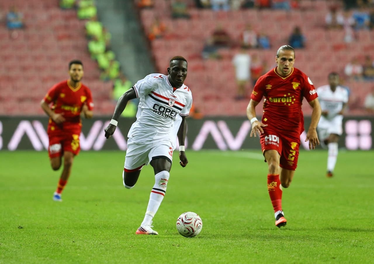 Samsun'da nefes kesen düello: 6 gol, kazanan yok