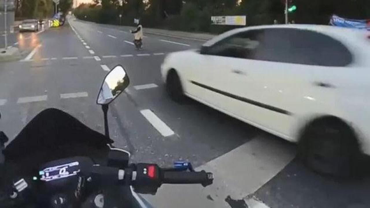Sarıyer'de yaya geçidinde feci kaza: Yeşil ışıkta geçerken canından oldu