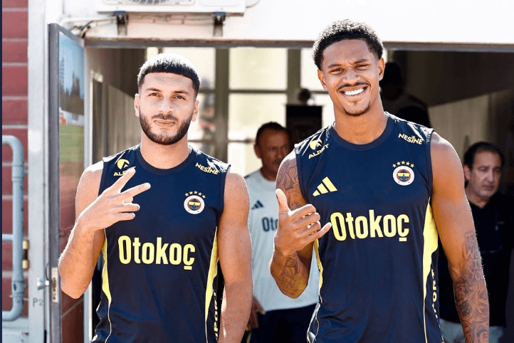 Fenerbahçeli yıldızları temsil eden menajerden Beşiktaş sürprizi