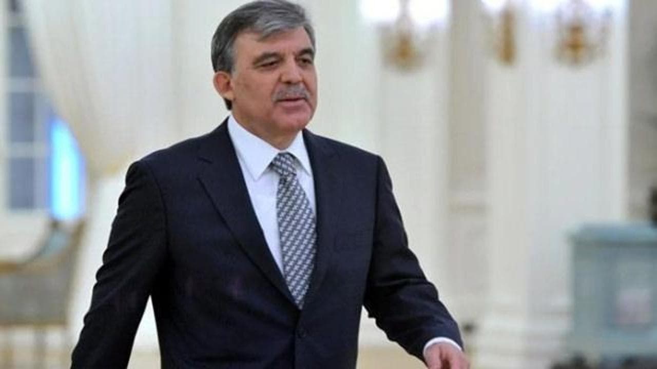 Abdullah Gül'den 'çerçeve yasa' değerlendirmesi: 'Kürt meselesinin çözümünde yeni bir kapı açtı'