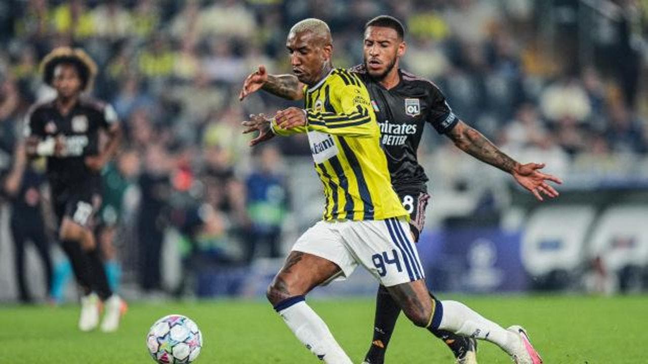 Fenerbahçe, Lyon karşısında sahadan 1-1'lik beraberlikle ayrıldı