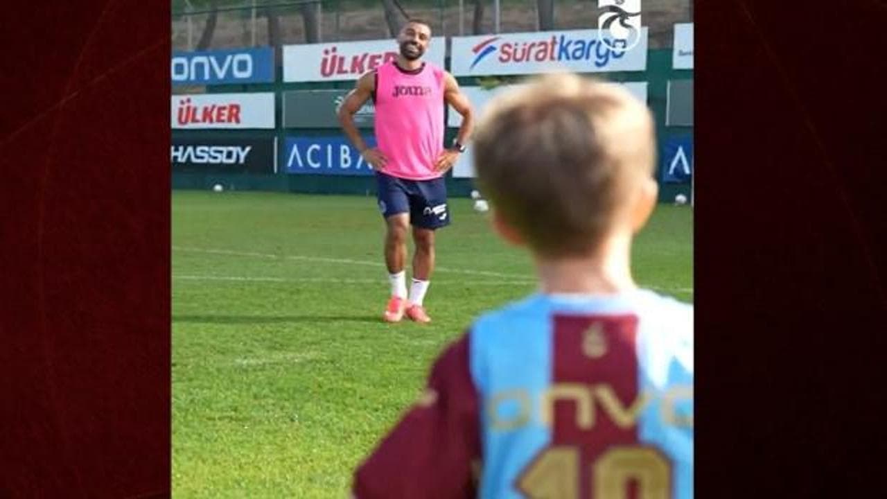 İngiltere'den Liverpool'a uzanan minik yolculuk: Isaac'ın Salah hayali gerçeğe dönüştü