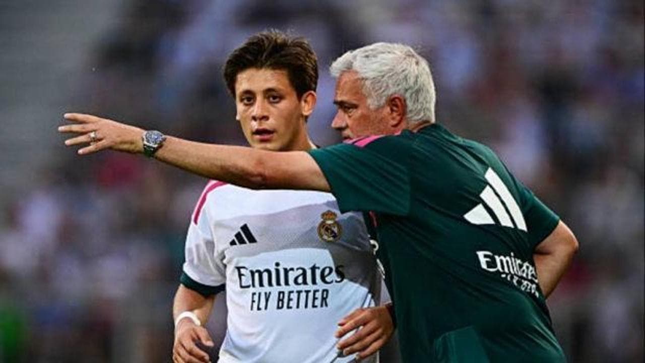 Mourinho'dan Arda Güler'e övgü: 'Bayılıyorum, 6 numaraya kadar evrilebilir'
