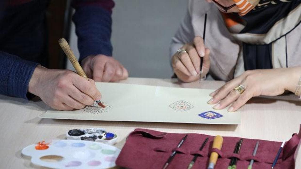 Konya'da geleneksel sanatlara yoğun ilgi: KOMEK bünyesindeki TİSA'da yeni dönem kayıtları başladı