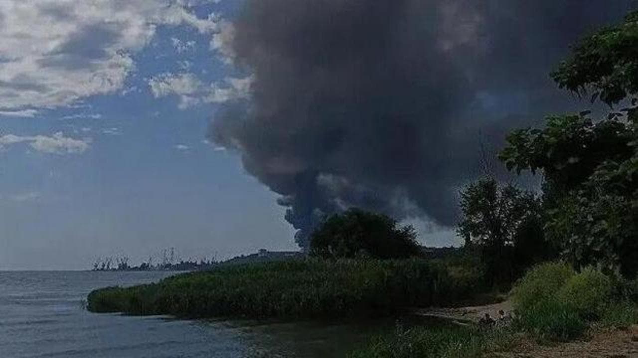 Odessa Limanı açıklarında İHA saldırısı: Türk mürettebatın da bulunduğu römorkörde 2 Azerbaycanlı denizci hayatını kaybetti