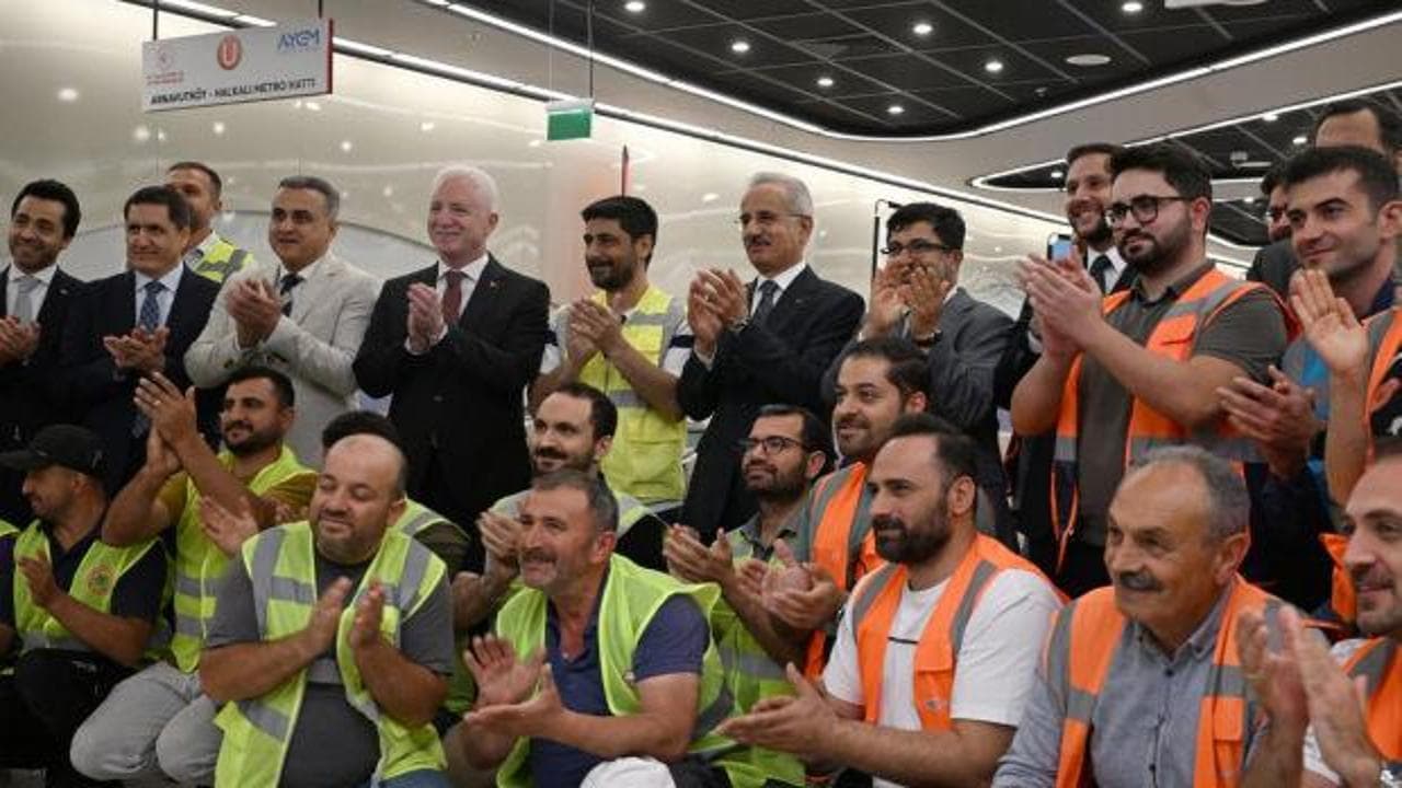İstanbul'un en hızlı metrosu rekor tazeledi: 37 milyon yolcuya ulaşıldı