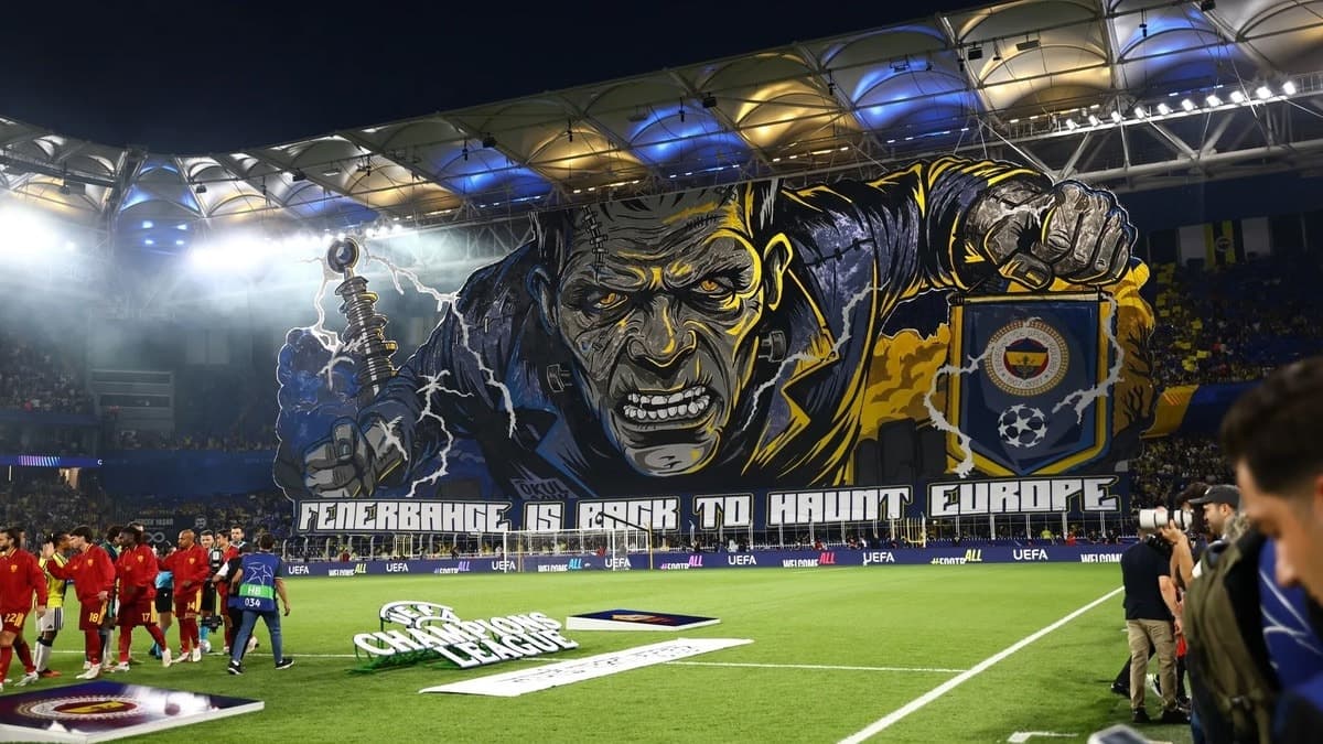 Fenerbahçe'den Dev Sahne: Şampiyonlar Ligi Gecesi İçin Göz Kamaştıran Koreografi