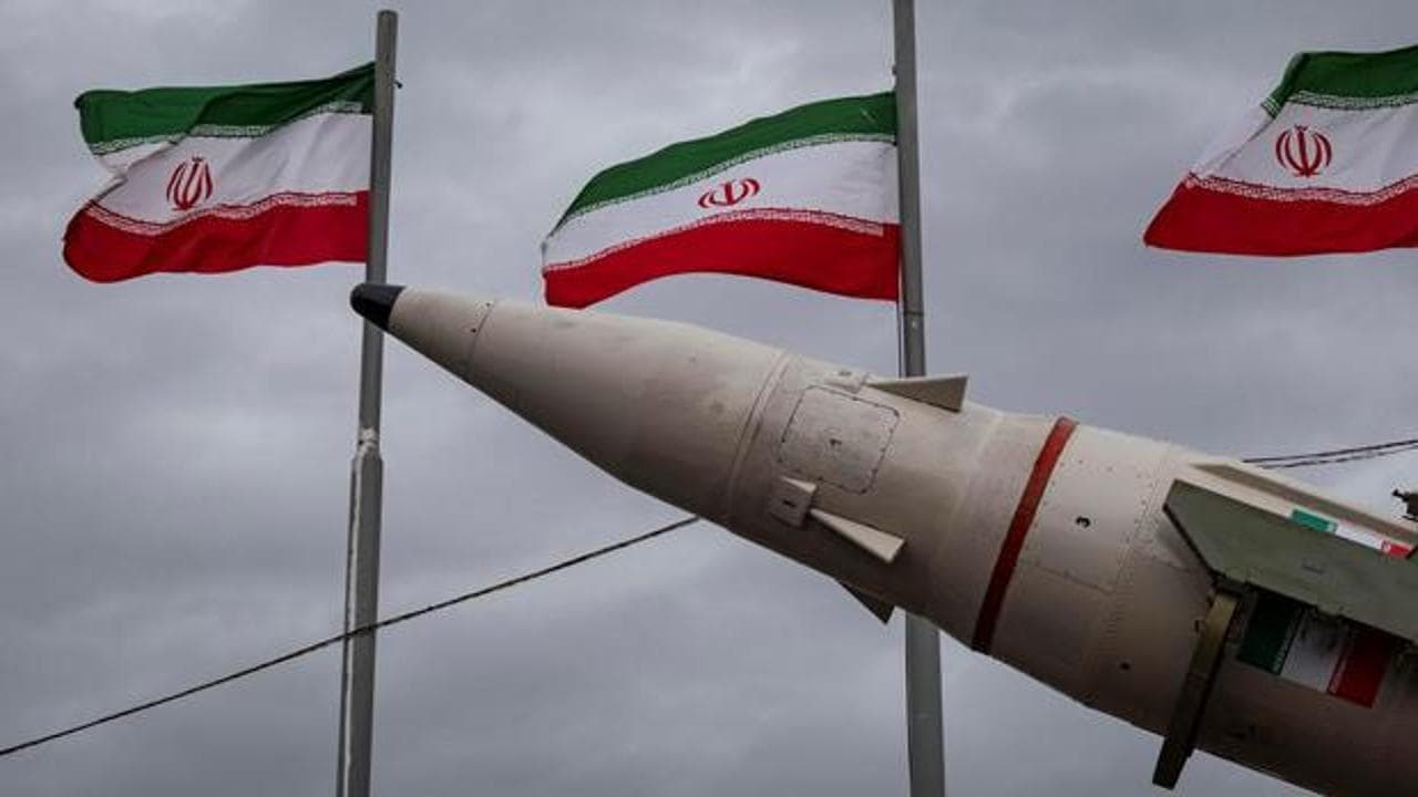 Wall Street Journal duyurdu: İran stoktaki parçalarla füze üretimine geri döndü