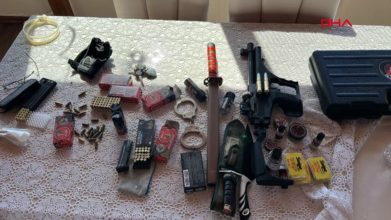 Kiracının evinden cephanelik çıktı: Ev sahibi ve eşi katledildi